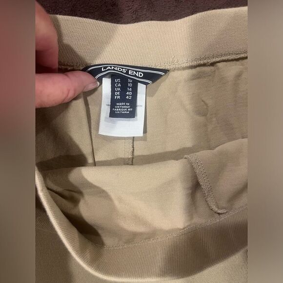 LANDS END SKORT SKIRT WOMEN SIZE 10 TAN - Picture 4 of 4